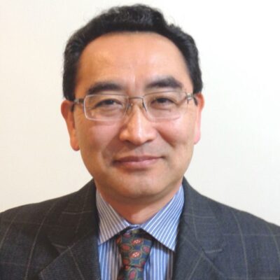 DR. KOITI ARAKI